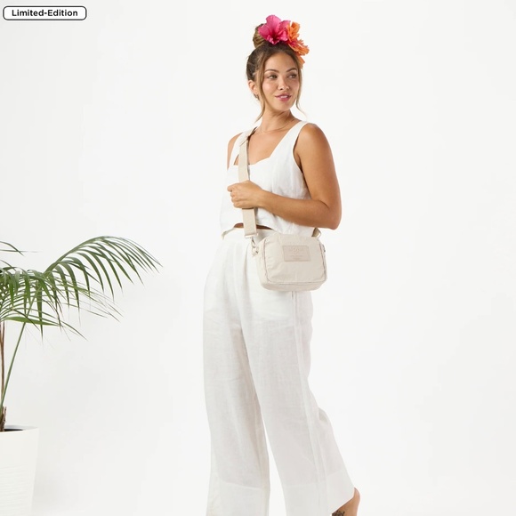 ALOHA Collection | Bags | Aloha Collection X Hawaiian Airlines Le Tour ...